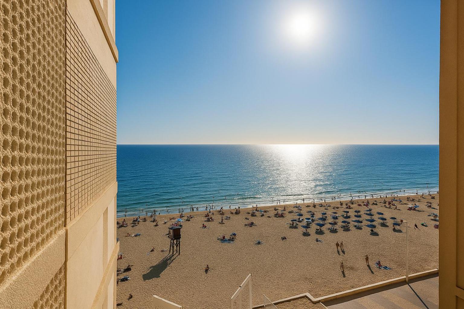 Skyline - With Breathtaking Views And * Cádiz